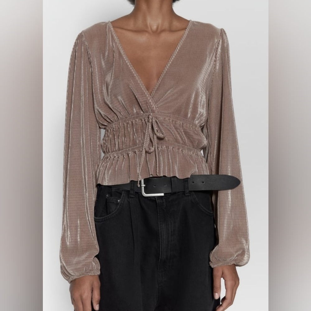 Zara Pleated Brown Peasant Top - Size L